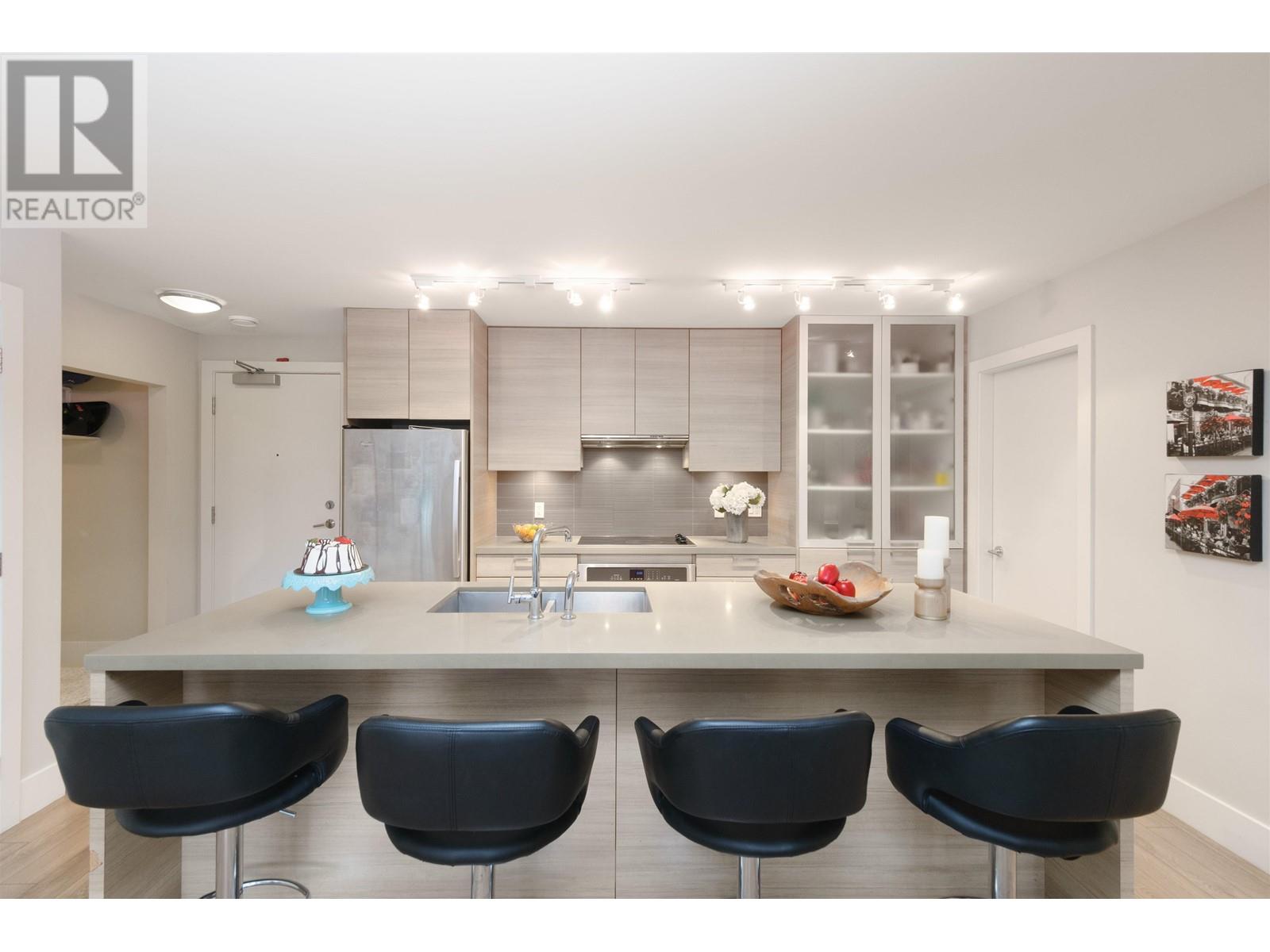 115 3606 Aldercrest Drive, North Vancouver, British Columbia  V7G 0A3 - Photo 6 - R2969260