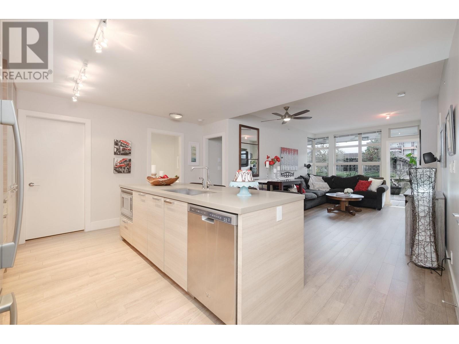 115 3606 Aldercrest Drive, North Vancouver, British Columbia  V7G 0A3 - Photo 8 - R2969260
