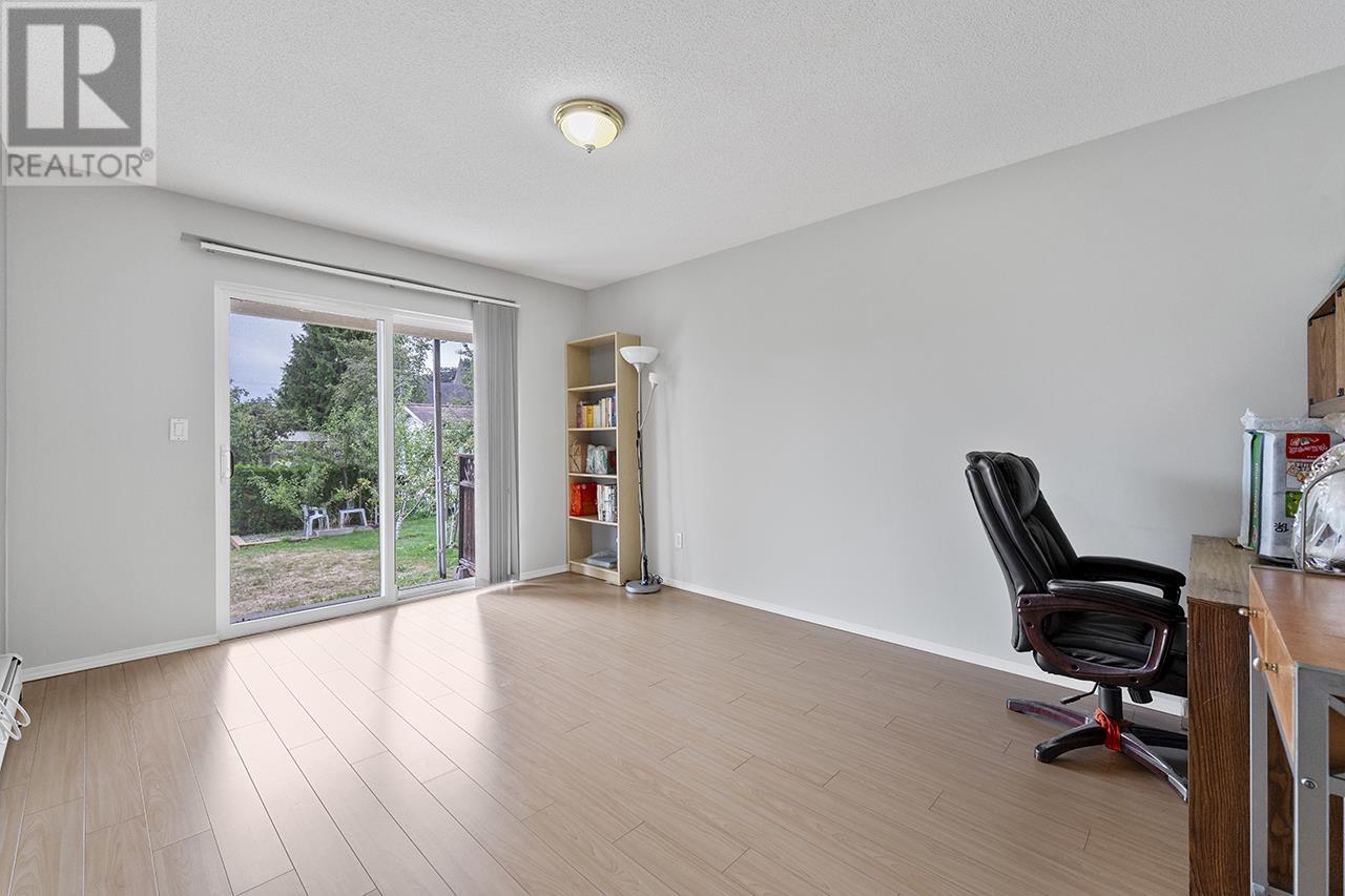 620 Thirteenth Street, New Westminster, British Columbia  V3M 4M4 - Photo 23 - R2969455