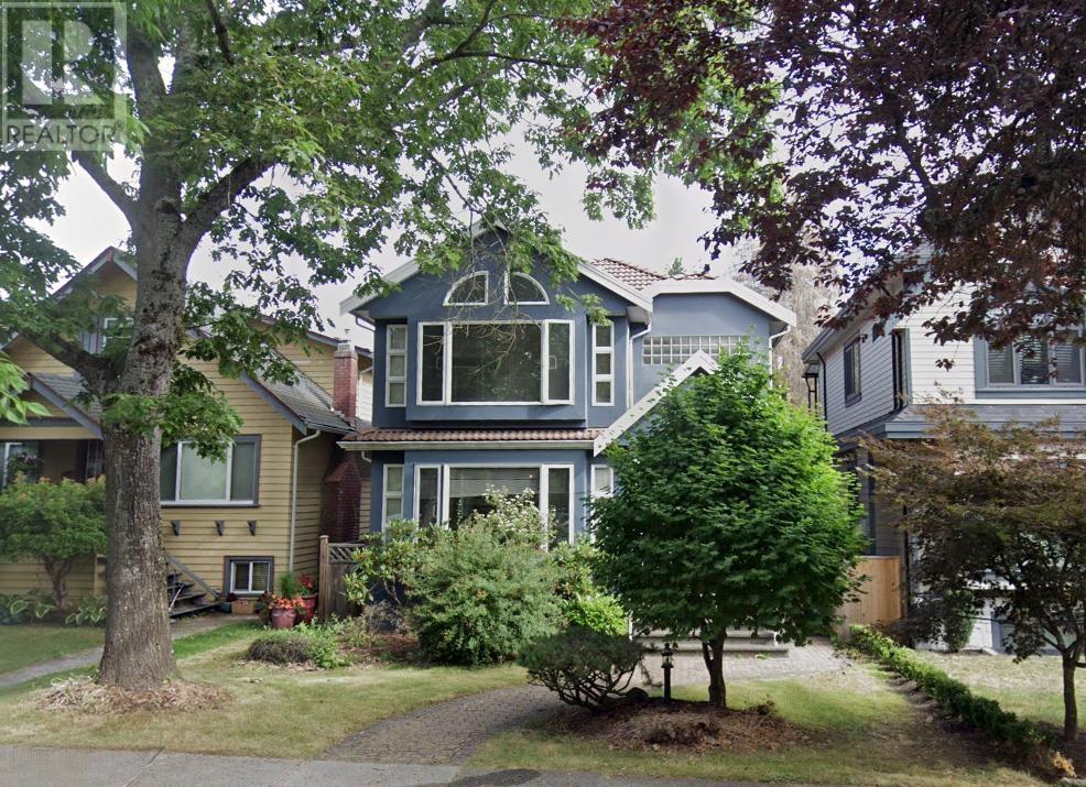 Property at 3863 W 19TH AVENUE image 1