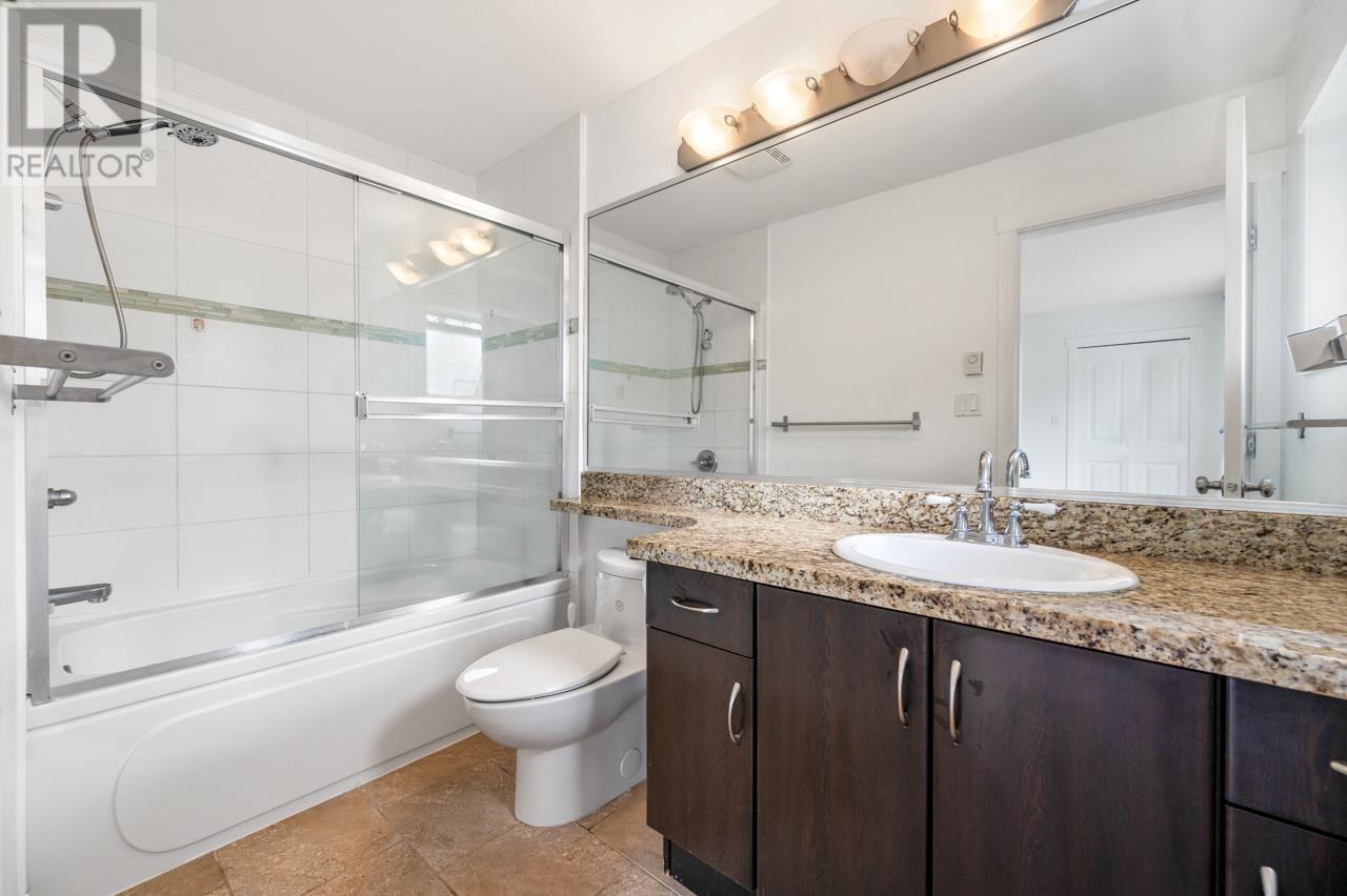 Listing Picture 15 of 25 : 2 7393 TURNILL STREET, Richmond / 烈治文 - 魯藝地產 Yvonne Lu Group - MLS Medallion Club Member