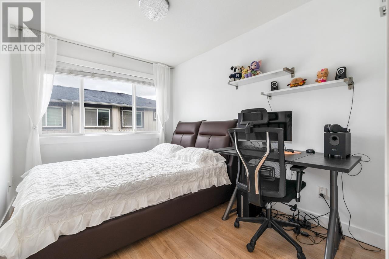 Listing Picture 16 of 25 : 2 7393 TURNILL STREET, Richmond / 烈治文 - 魯藝地產 Yvonne Lu Group - MLS Medallion Club Member