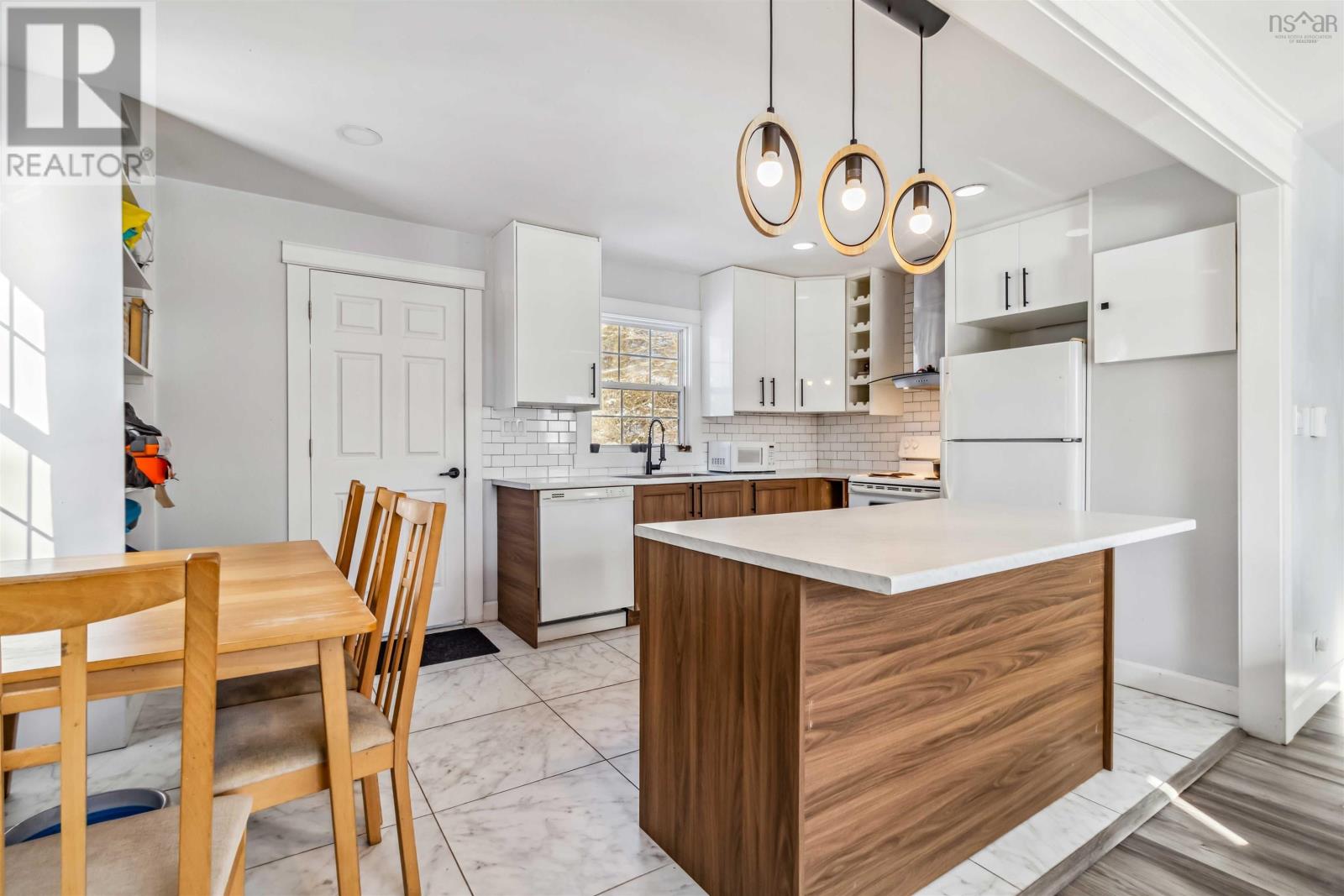 46 Irene Avenue, Lower Sackville, Nova Scotia  B4E 1H7 - Photo 13 - 202503396