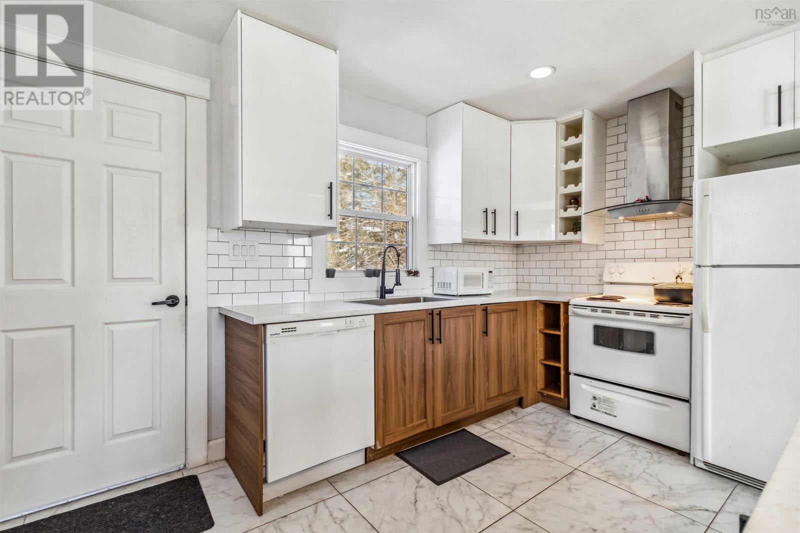 46 Irene Avenue, Lower Sackville, Nova Scotia  B4E 1H7 - Photo 19 - 202503396