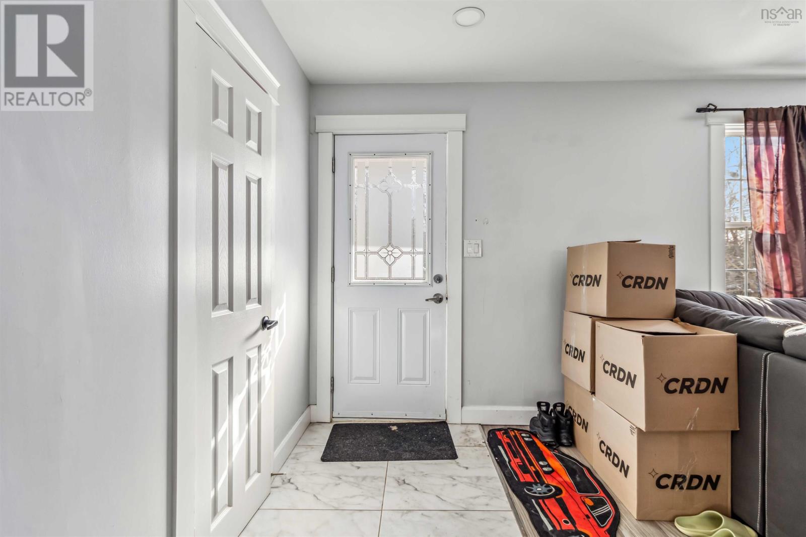 46 Irene Avenue, Lower Sackville, Nova Scotia  B4E 1H7 - Photo 5 - 202503396