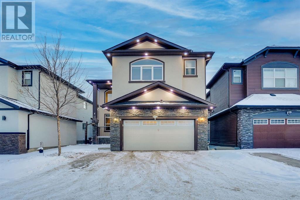 Property at 17 Saddlelake Lane NE image 2