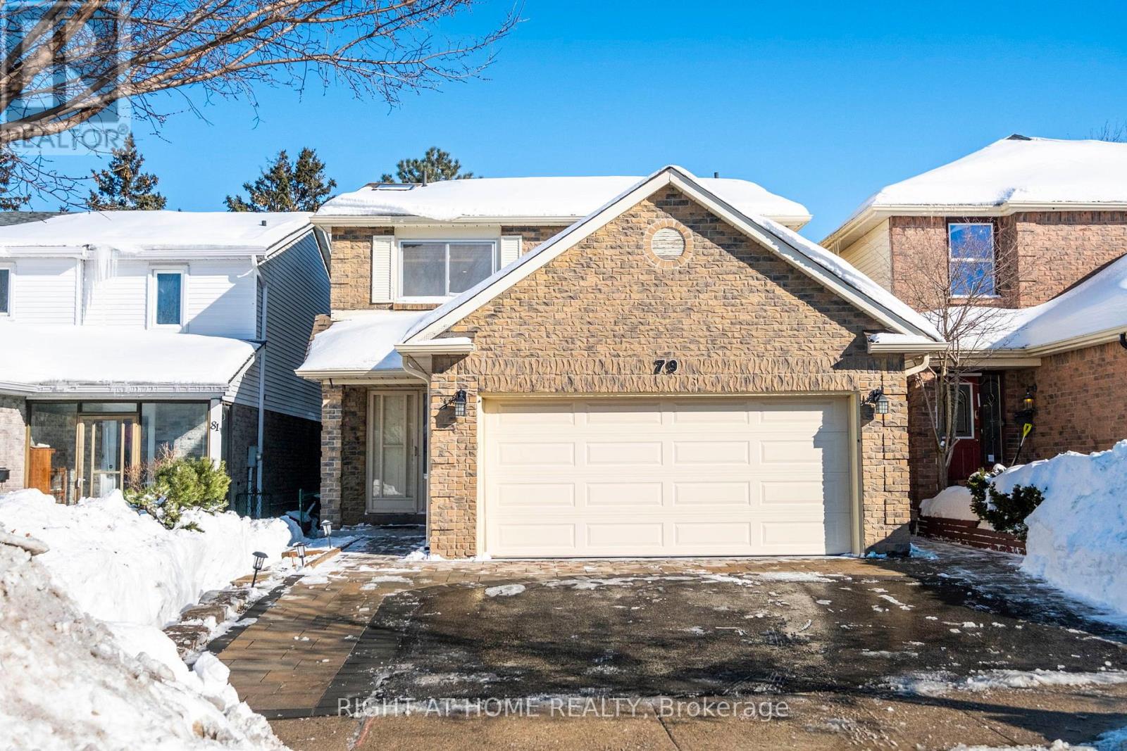 79 Lisa Crescent, Vaughan (Crestwood-Springfarm-Yorkhill), Ontario  L4J 2N2 - Photo 2 - N11984350