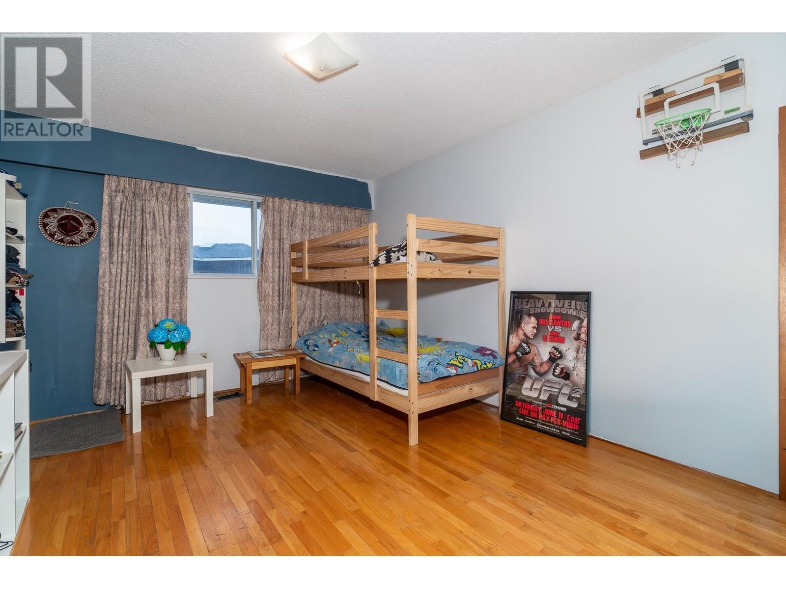 6460 Azure Road, Richmond, British Columbia  V7C 2R9 - Photo 18 - R2968591