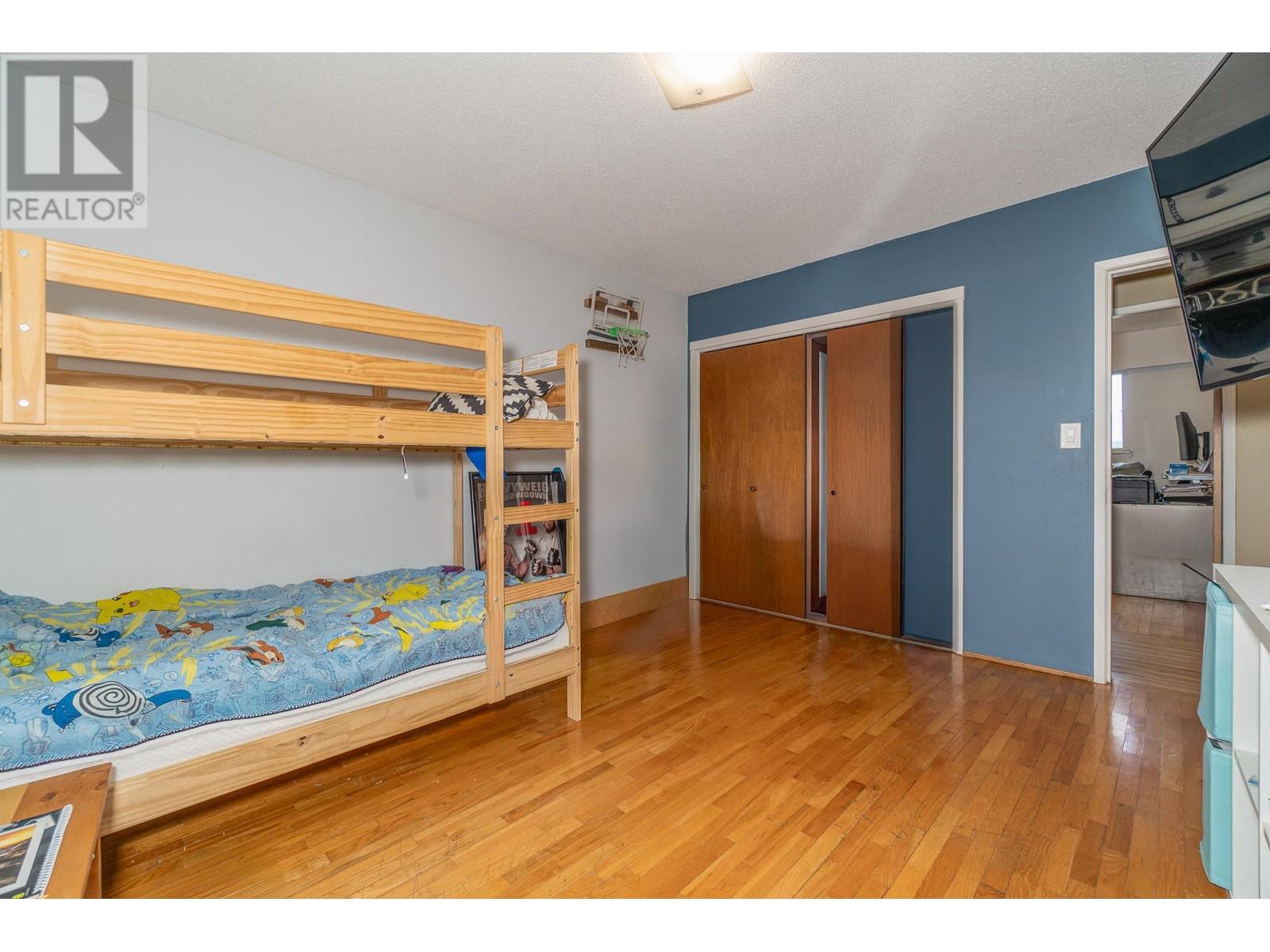 6460 Azure Road, Richmond, British Columbia  V7C 2R9 - Photo 19 - R2968591