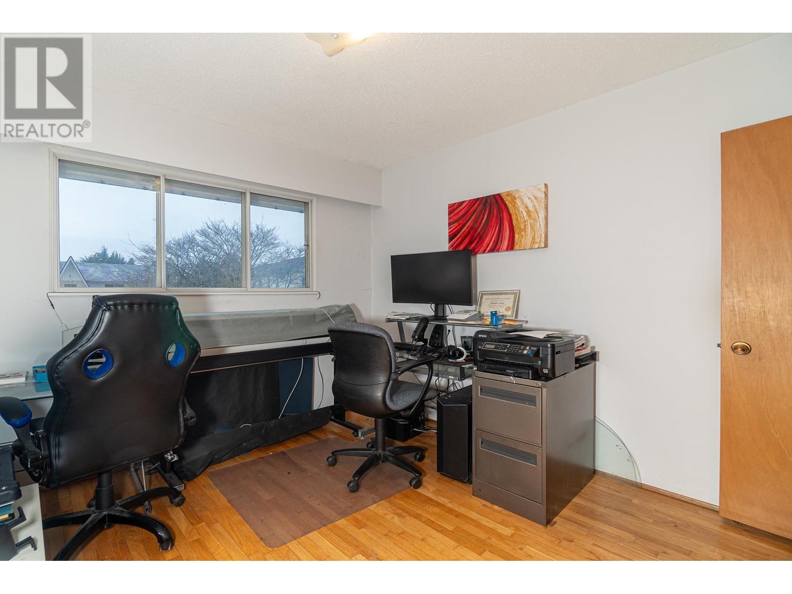 6460 Azure Road, Richmond, British Columbia  V7C 2R9 - Photo 17 - R2968591