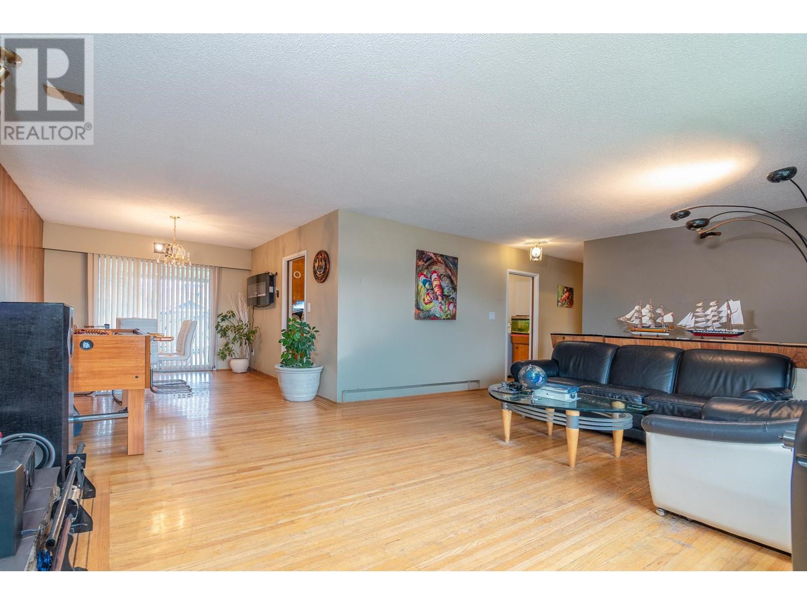 6460 Azure Road, Richmond, British Columbia  V7C 2R9 - Photo 7 - R2968591