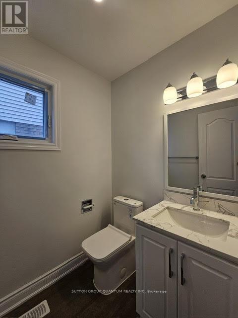 2084 Hunt Crescent, Burlington, Ontario  L7M 2N9 - Photo 21 - W11984410