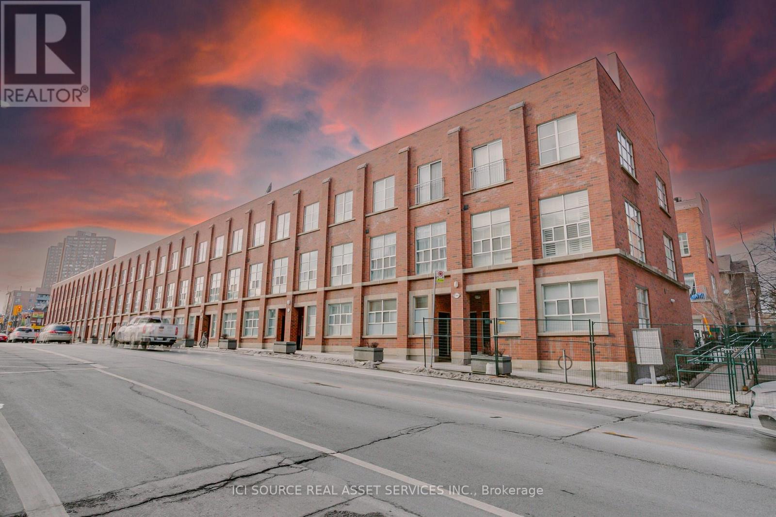 3 - 1392 BLOOR STREET W, Toronto, Ontario