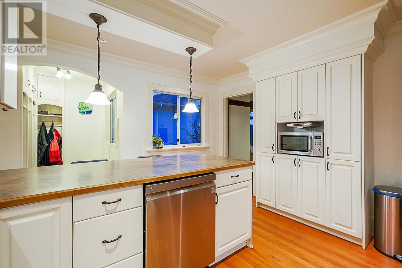 1005 Rochester Avenue, Coquitlam, British Columbia  V3K 2W8 - Photo 15 - R2967518