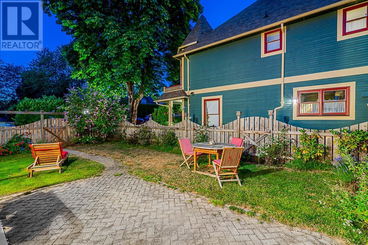 1005 Rochester Avenue, Coquitlam, British Columbia  V3K 2W8 - Photo 30 - R2967518