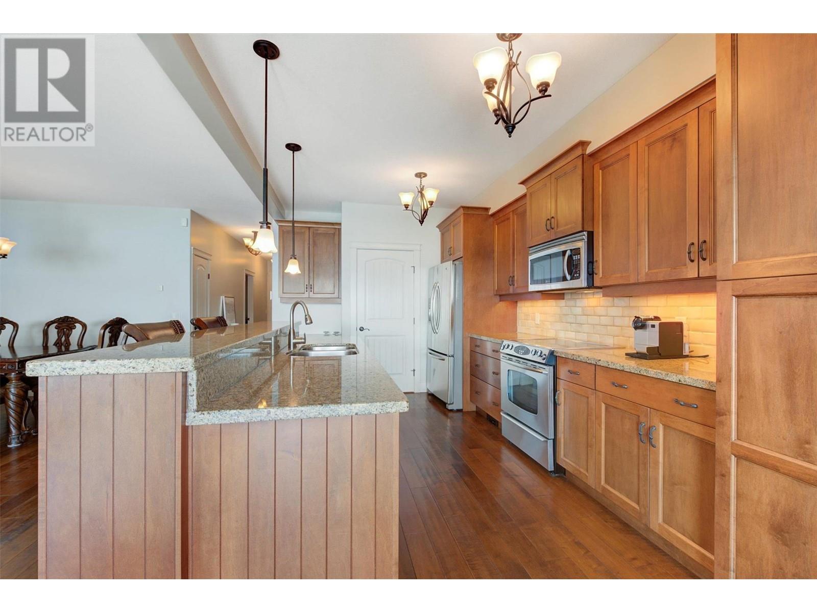 4350 Ponderosa Drive Unit# 236 Lot# 86 Peachland, BC V0H1X5_20