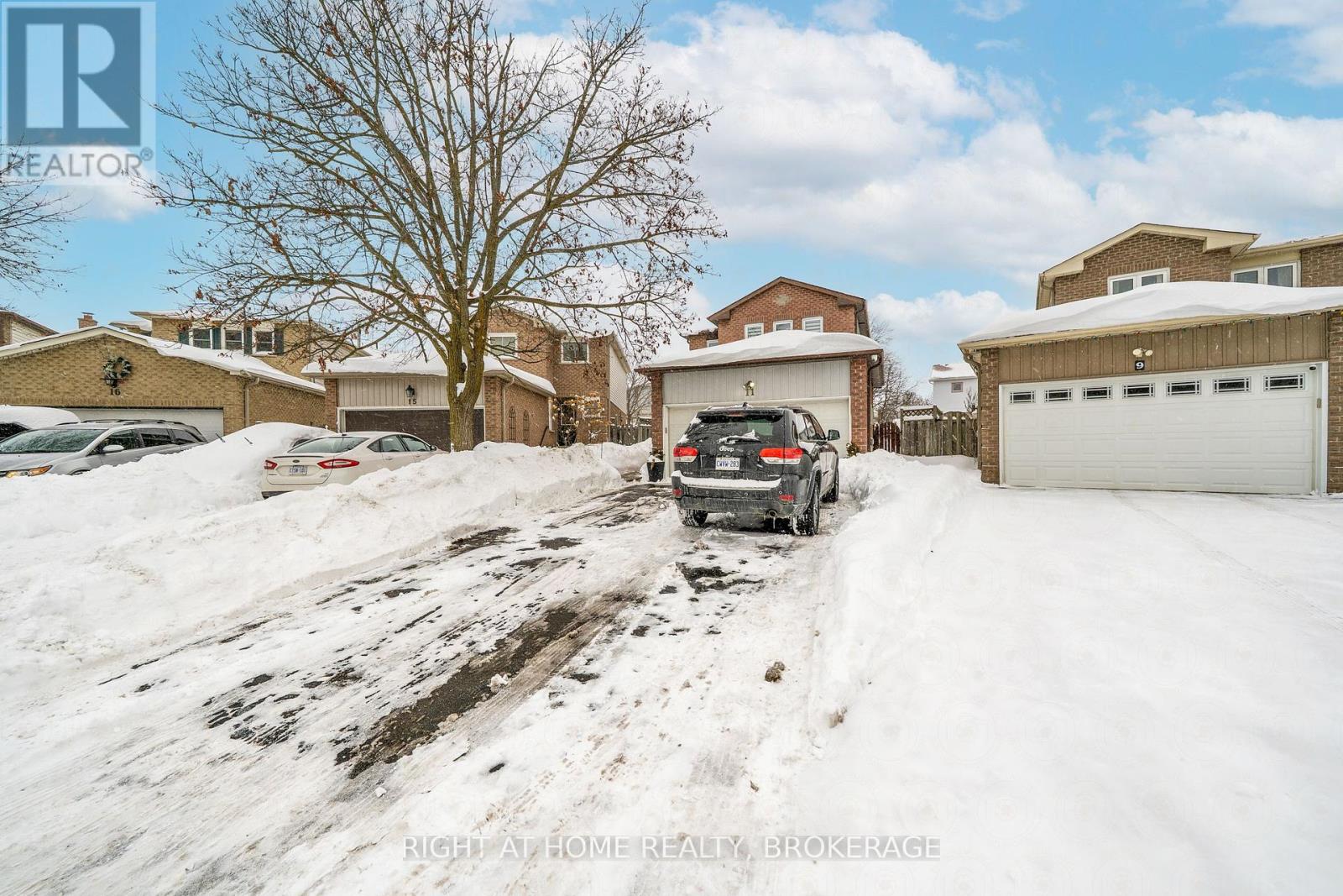 11 Eberlee Court, Whitby (Blue Grass Meadows), Ontario  L1N 8C9 - Photo 39 - E11983567