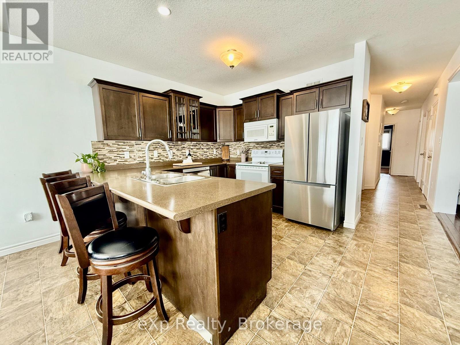 34 Mitchell Street, South Bruce, Ontario  N0G 2S0 - Photo 5 - X11984145
