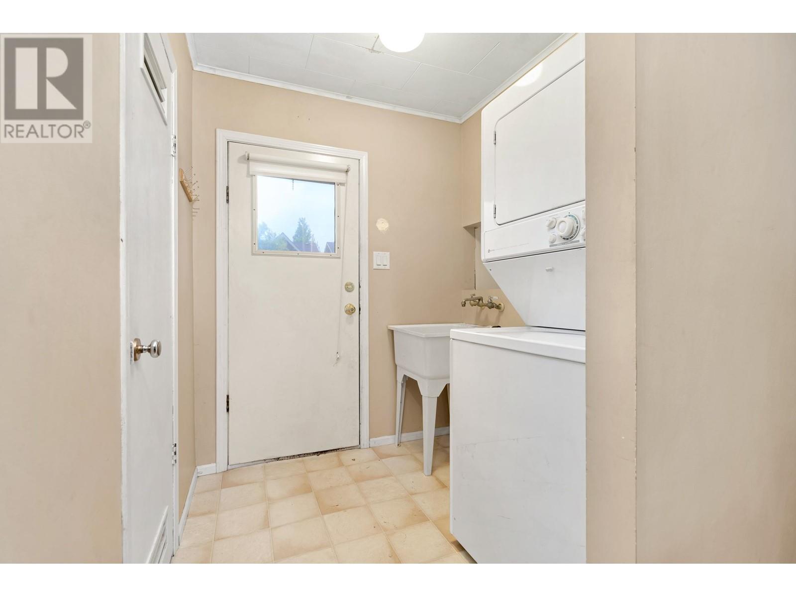 11619 Adair Street, Maple Ridge, British Columbia  V2X 6R8 - Photo 12 - R2954212