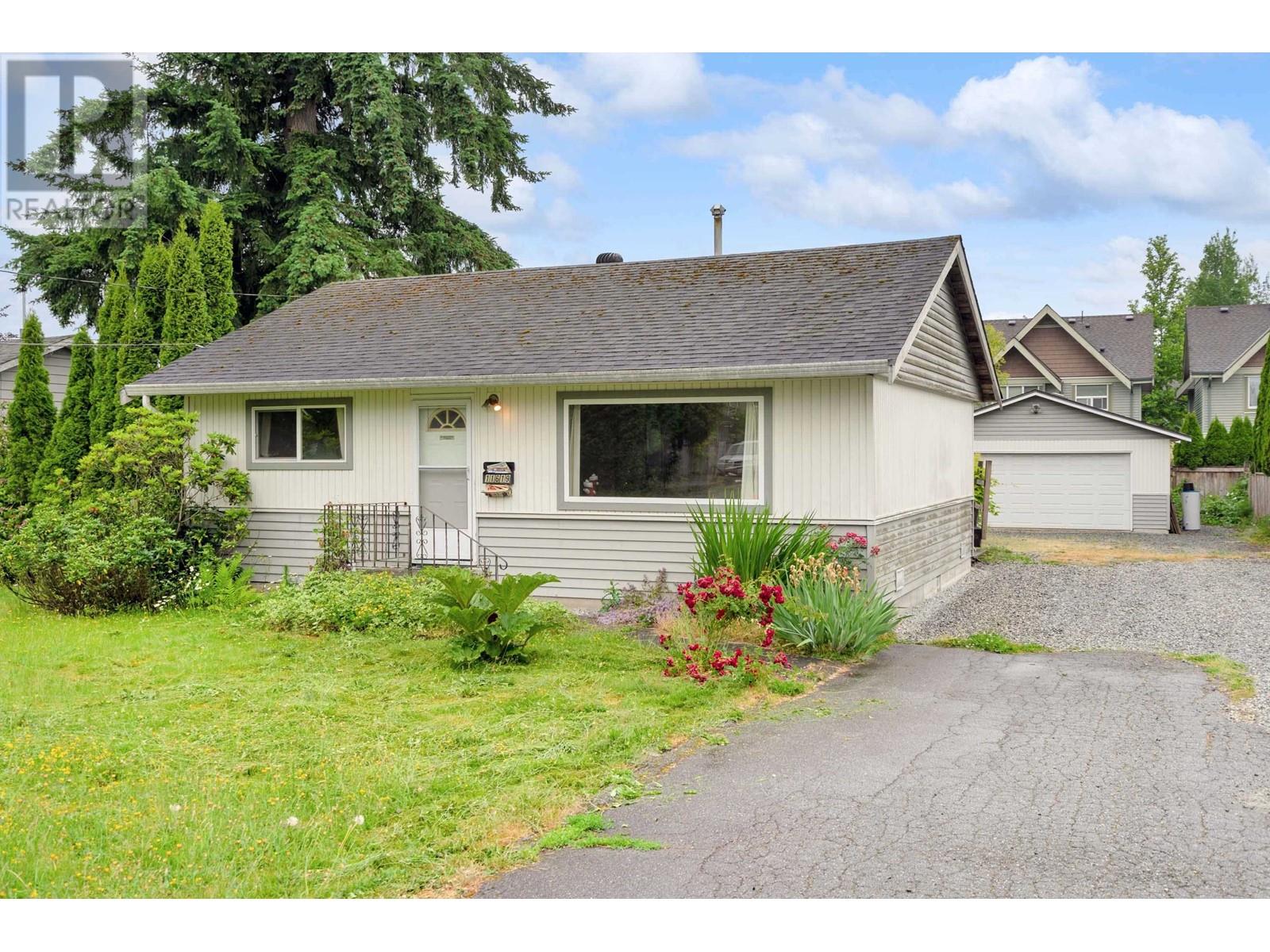 11619 Adair Street, Maple Ridge, British Columbia  V2X 6R8 - Photo 3 - R2954212