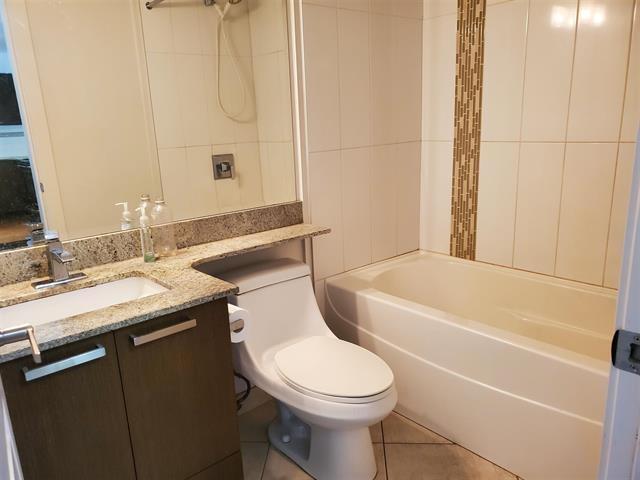 315 13883 Laurel Drive, Surrey, British Columbia  V3T 1A8 - Photo 13 - R2969389