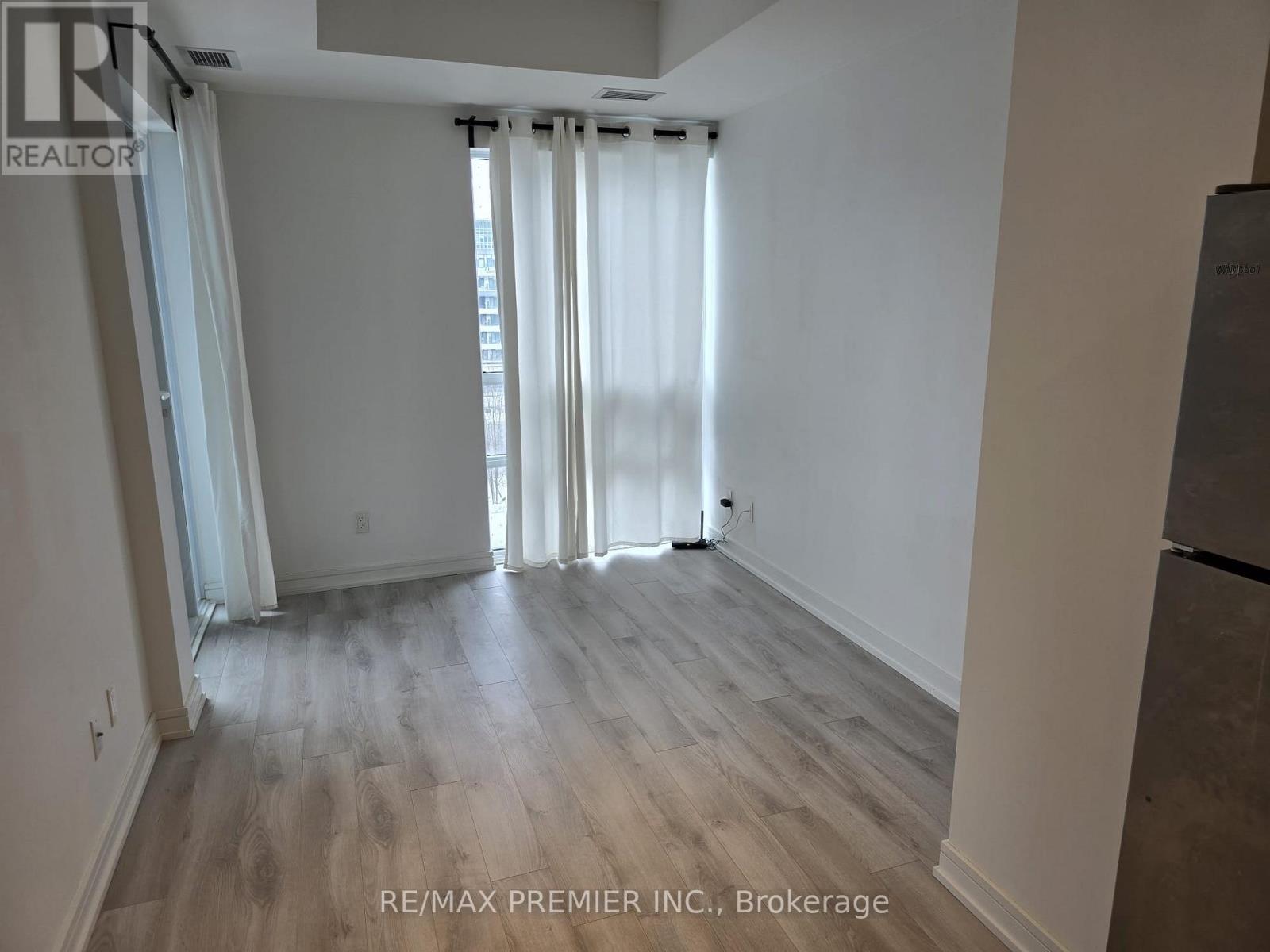 606 - 621 Sheppard Avenue E, Toronto, Ontario  M2K 0G4 - Photo 6 - C11984597