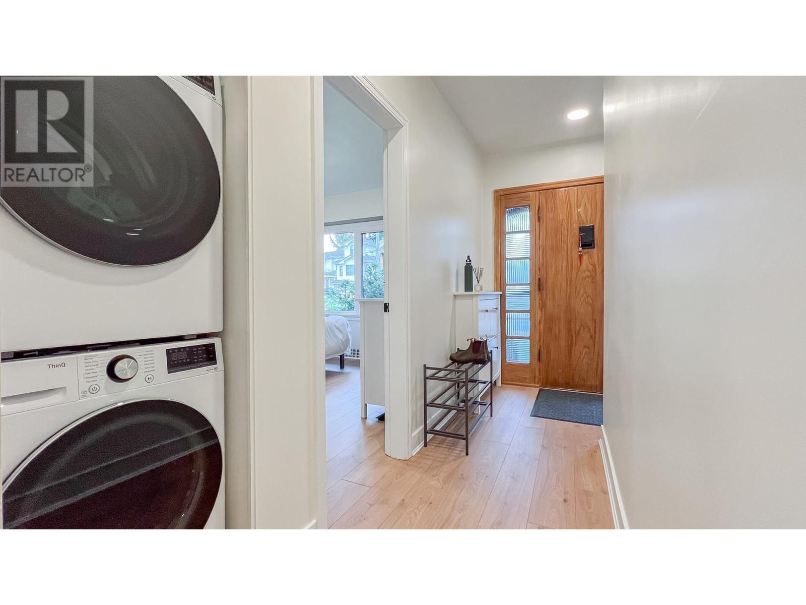 1165 E 26th Avenue, Vancouver, British Columbia  V5V 2J8 - Photo 11 - R2968277