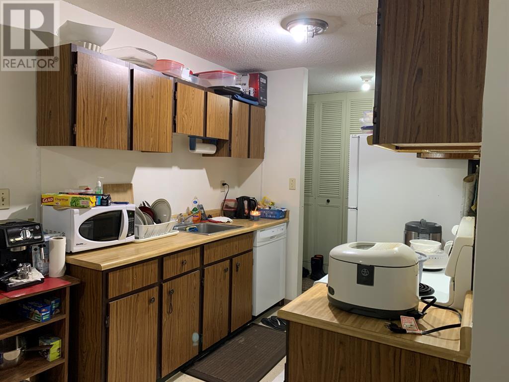 Property at 211, 5317 5 Avenue image 2