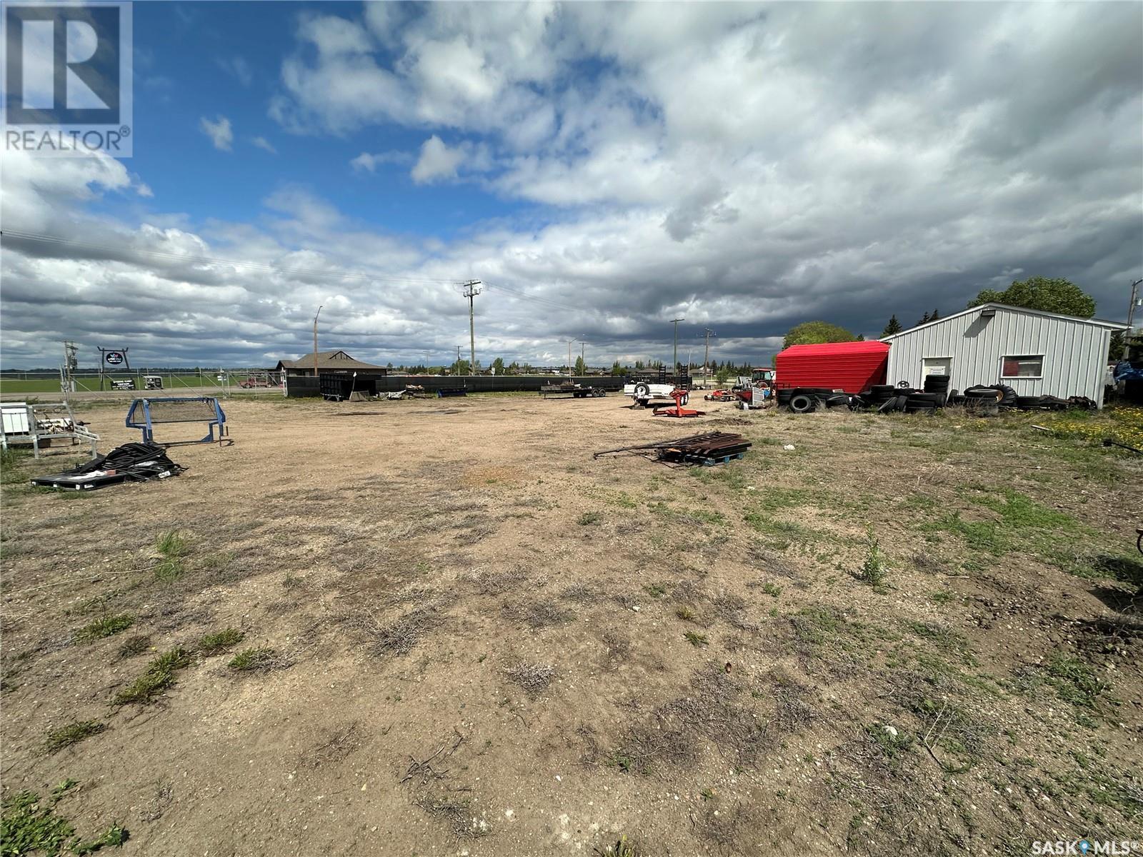 Property at 591 35th STREET W image 1