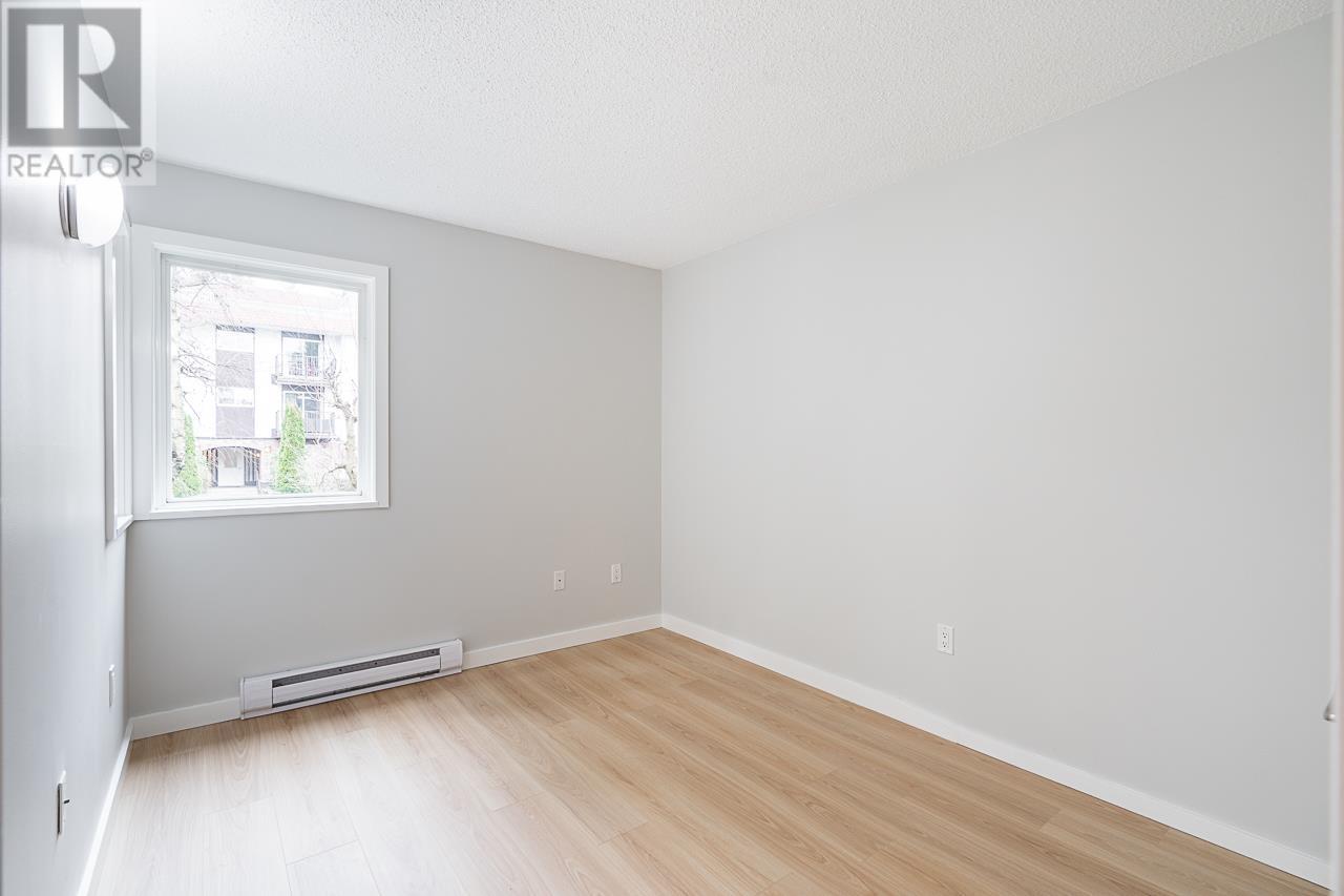 Listing Picture 9 of 28 : 305 2239 W 1ST AVENUE, Vancouver / 溫哥華 - 魯藝地產 Yvonne Lu Group - MLS Medallion Club Member