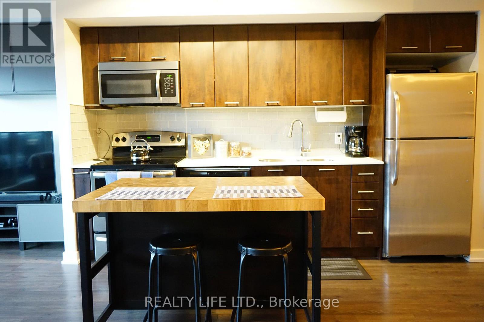 310 - 2220 Lake Shore Boulevard W, Toronto, Ontario  M8V 0C1 - Photo 6 - W11984643