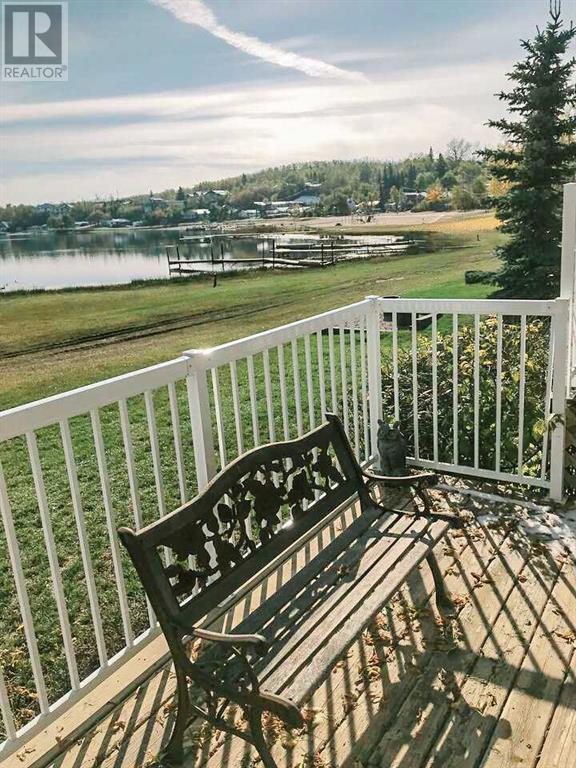 19 Sands Street, Rochon Sands, Alberta  T0C 3B0 - Photo 4 - A2194867