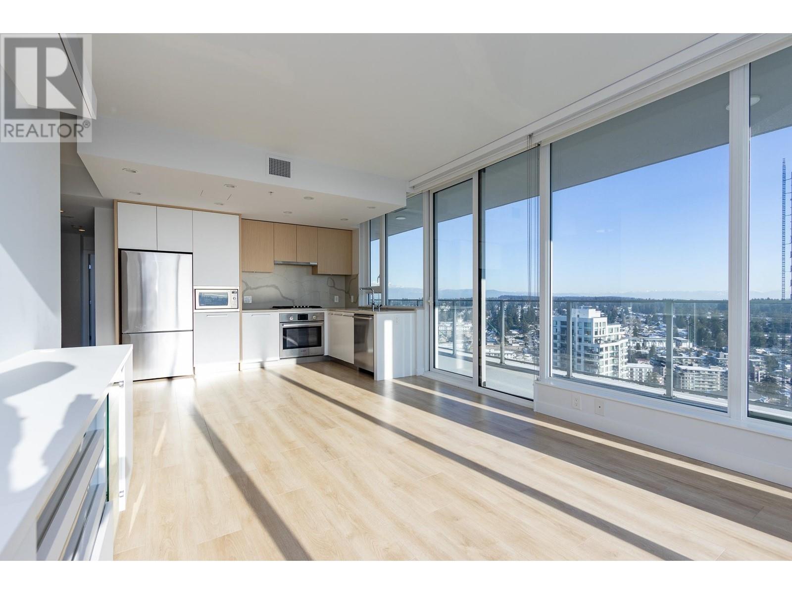 2906 567 Clarke Road, Coquitlam, British Columbia  V3J 0K7 - Photo 10 - R2967749