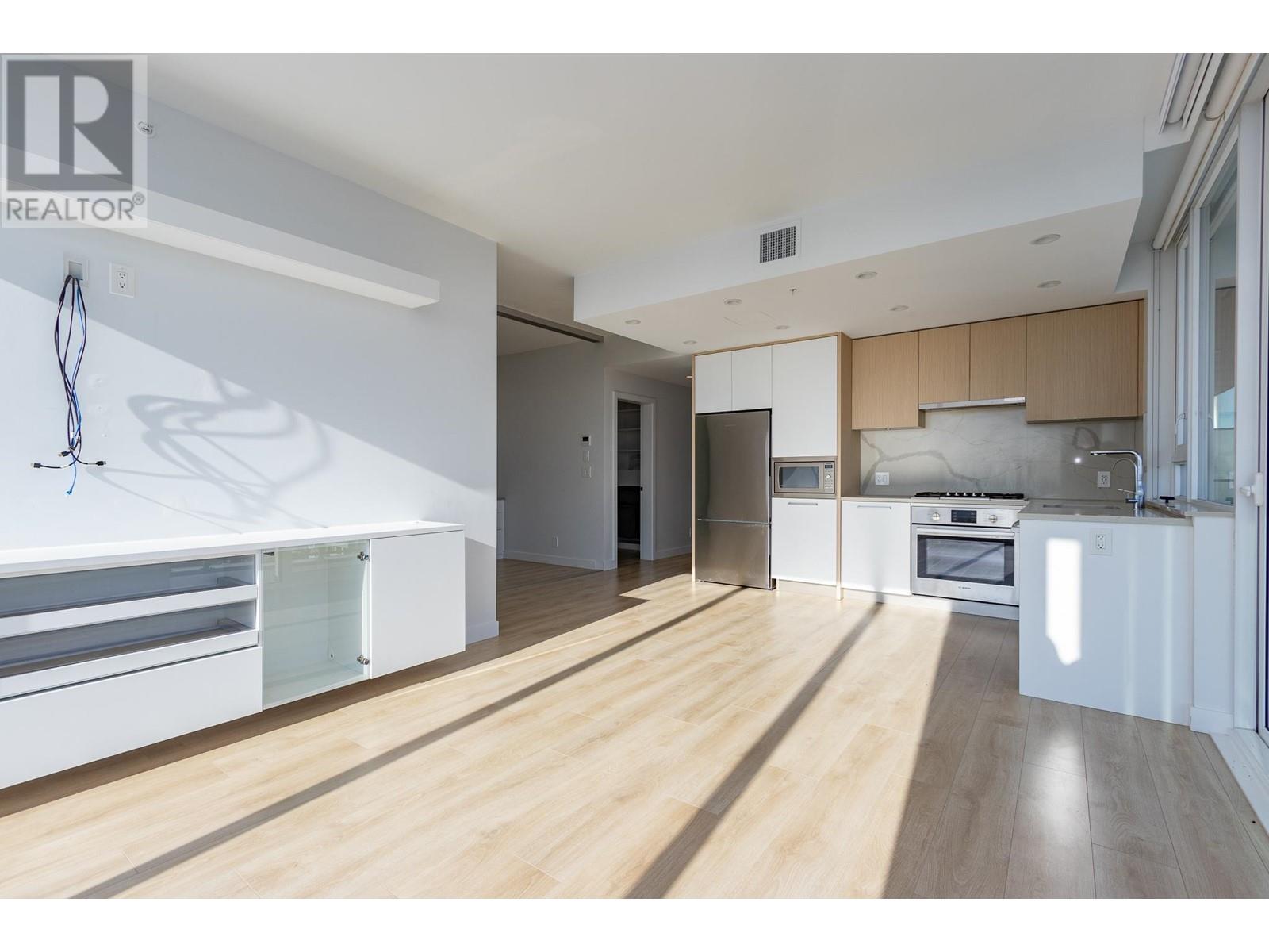 2906 567 Clarke Road, Coquitlam, British Columbia  V3J 0K7 - Photo 11 - R2967749