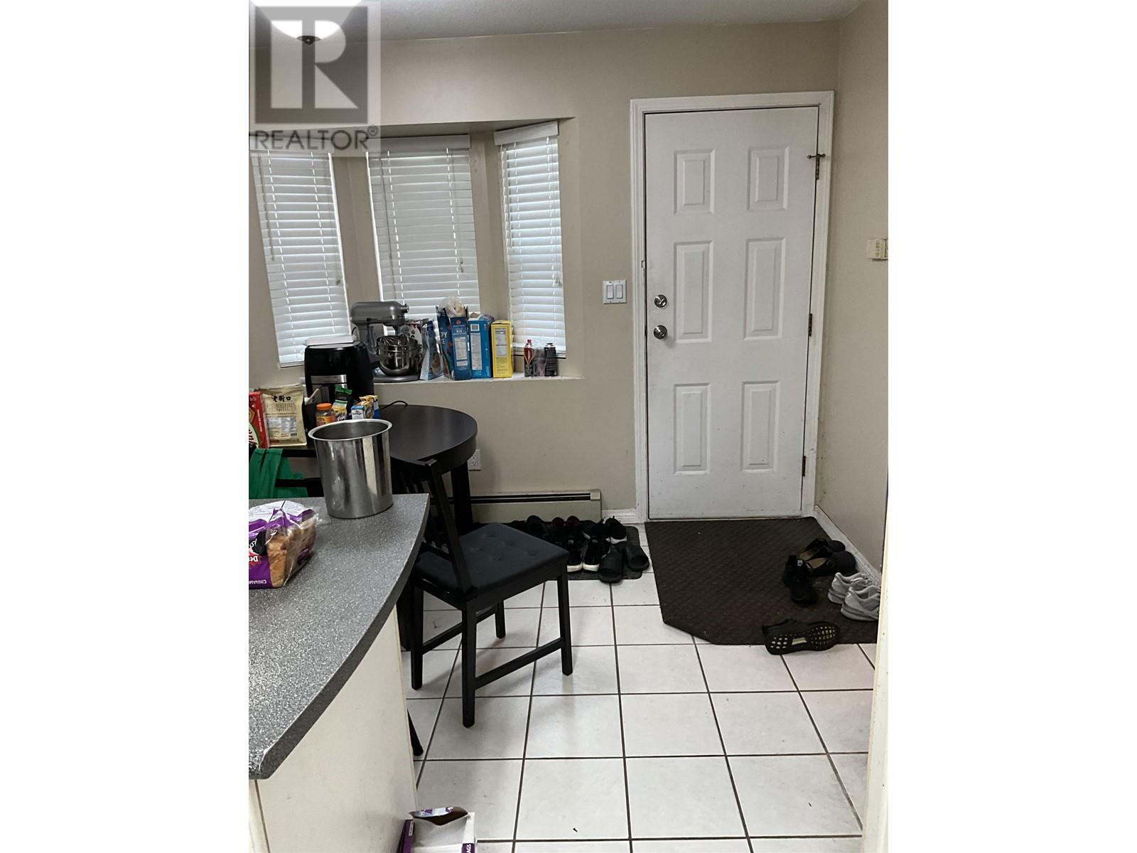 Listing Picture 4 of 17 : 785 E 50TH AVENUE, Vancouver / 溫哥華 - 魯藝地產 Yvonne Lu Group - MLS Medallion Club Member