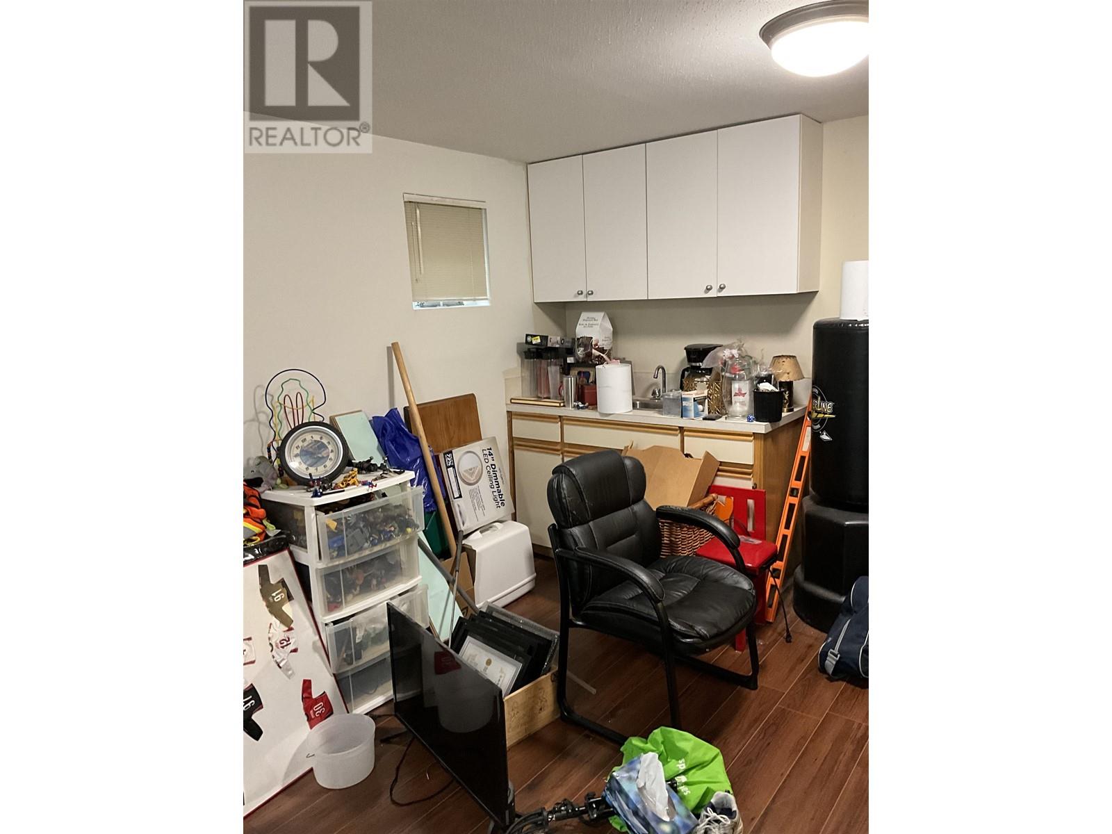 Listing Picture 12 of 17 : 785 E 50TH AVENUE, Vancouver / 溫哥華 - 魯藝地產 Yvonne Lu Group - MLS Medallion Club Member