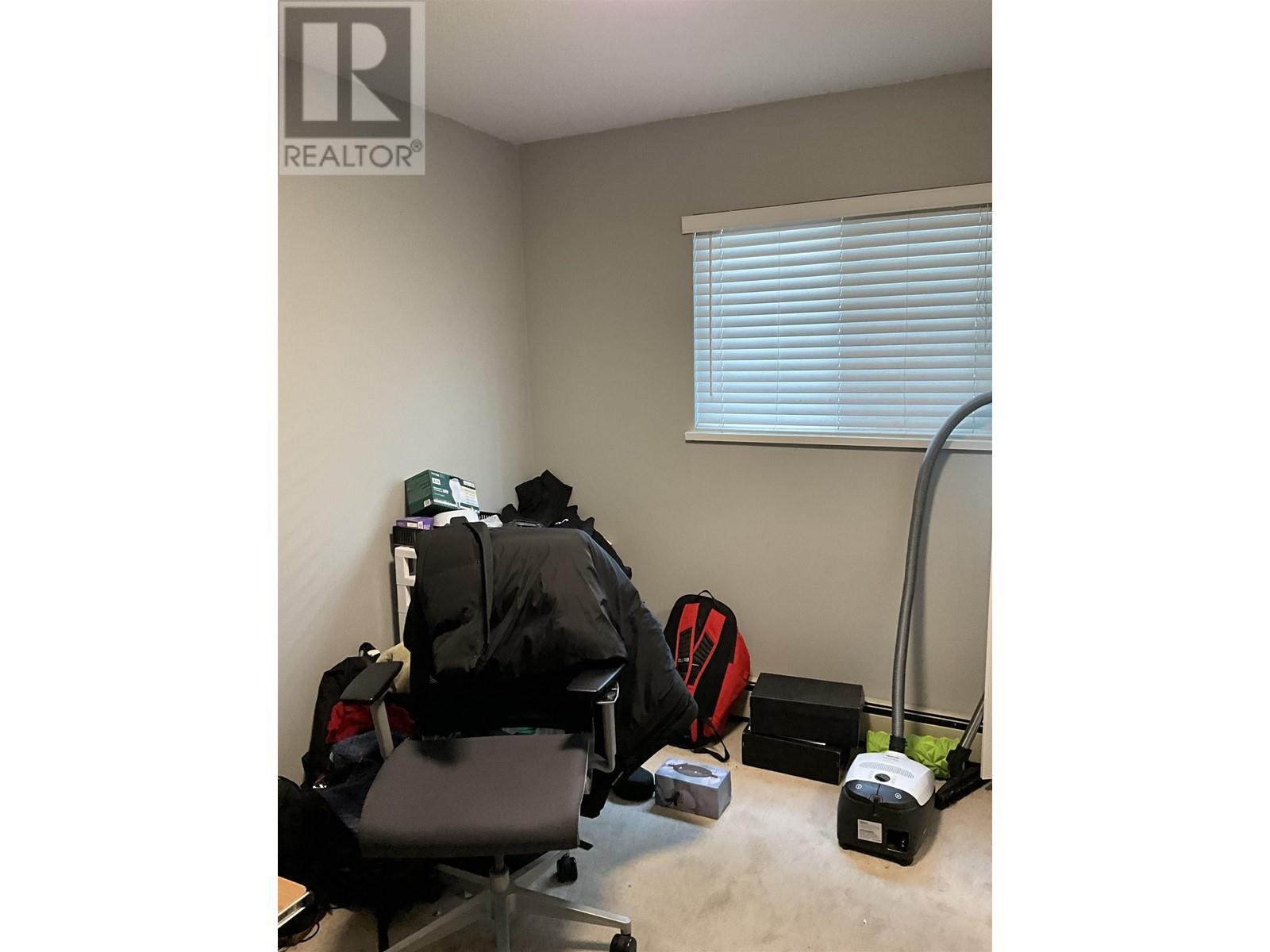 Listing Picture 6 of 17 : 785 E 50TH AVENUE, Vancouver / 溫哥華 - 魯藝地產 Yvonne Lu Group - MLS Medallion Club Member