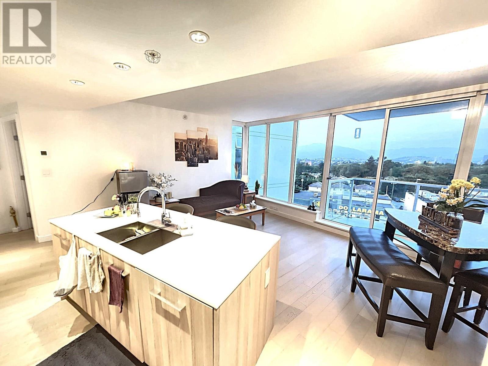 809 4638 Gladstone Street, Vancouver, British Columbia  V5N 0G5 - Photo 3 - R2969275