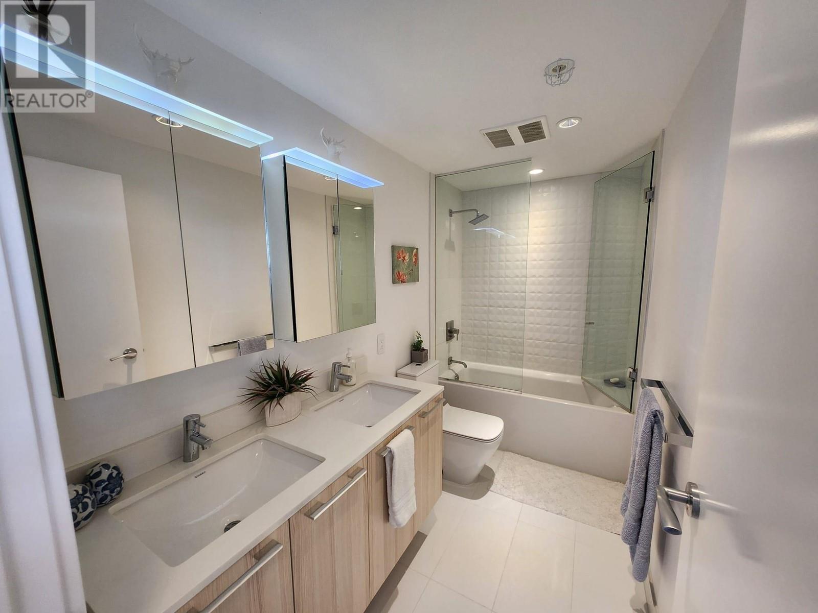 809 4638 Gladstone Street, Vancouver, British Columbia  V5N 0G5 - Photo 13 - R2969275