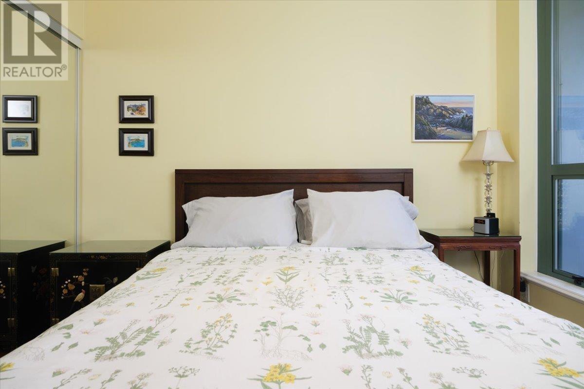 Listing Picture 13 of 32 : 1501 1239 W GEORGIA STREET, Vancouver / 溫哥華 - 魯藝地產 Yvonne Lu Group - MLS Medallion Club Member