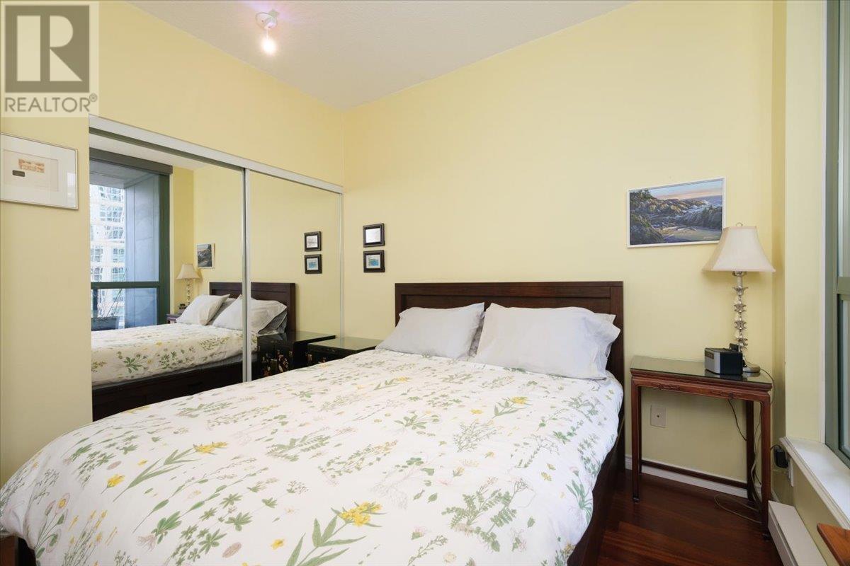 Listing Picture 14 of 32 : 1501 1239 W GEORGIA STREET, Vancouver / 溫哥華 - 魯藝地產 Yvonne Lu Group - MLS Medallion Club Member