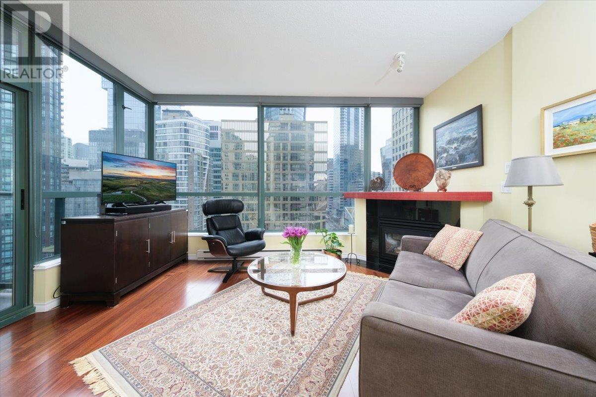 Listing Picture 4 of 32 : 1501 1239 W GEORGIA STREET, Vancouver / 溫哥華 - 魯藝地產 Yvonne Lu Group - MLS Medallion Club Member