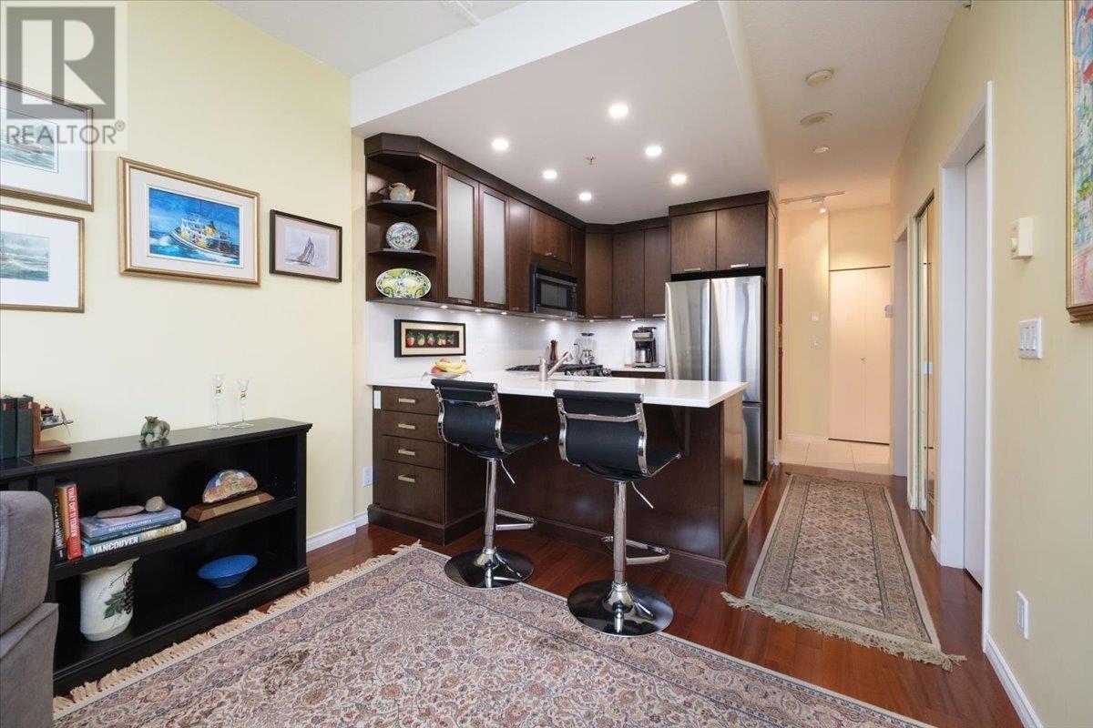 Listing Picture 9 of 32 : 1501 1239 W GEORGIA STREET, Vancouver / 溫哥華 - 魯藝地產 Yvonne Lu Group - MLS Medallion Club Member
