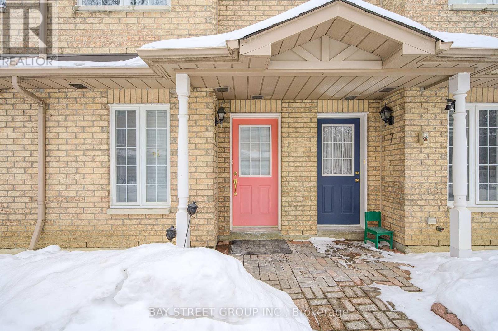 Property at 6 - 10 ST MORITZ WAY image 2