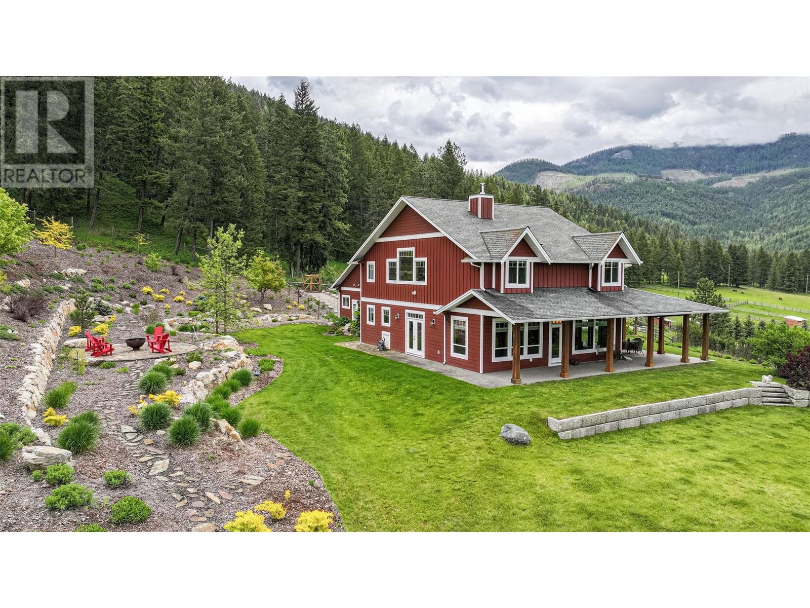 705 Creighton Valley Road, Lumby, British Columbia  V0E 2G1 - Photo 5 - 10336157