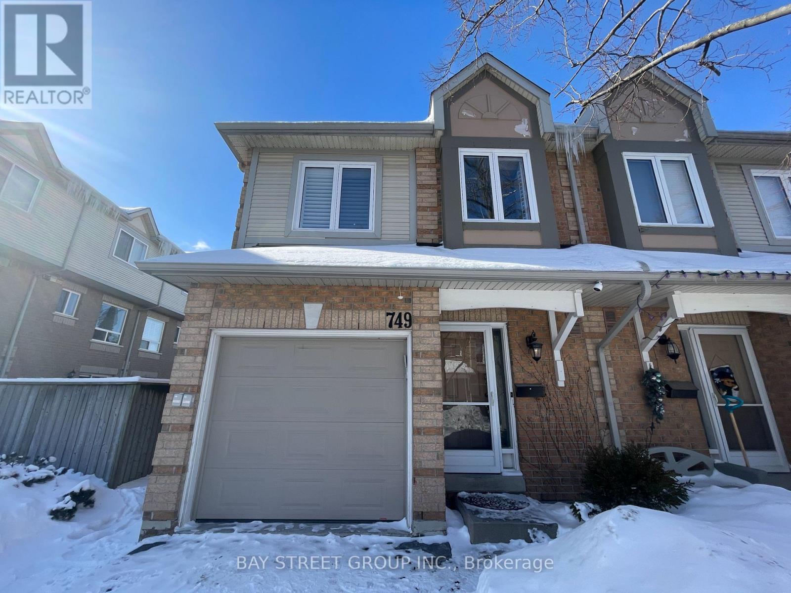 749 VILLAGE GREEN BOULEVARD, Mississauga, Ontario