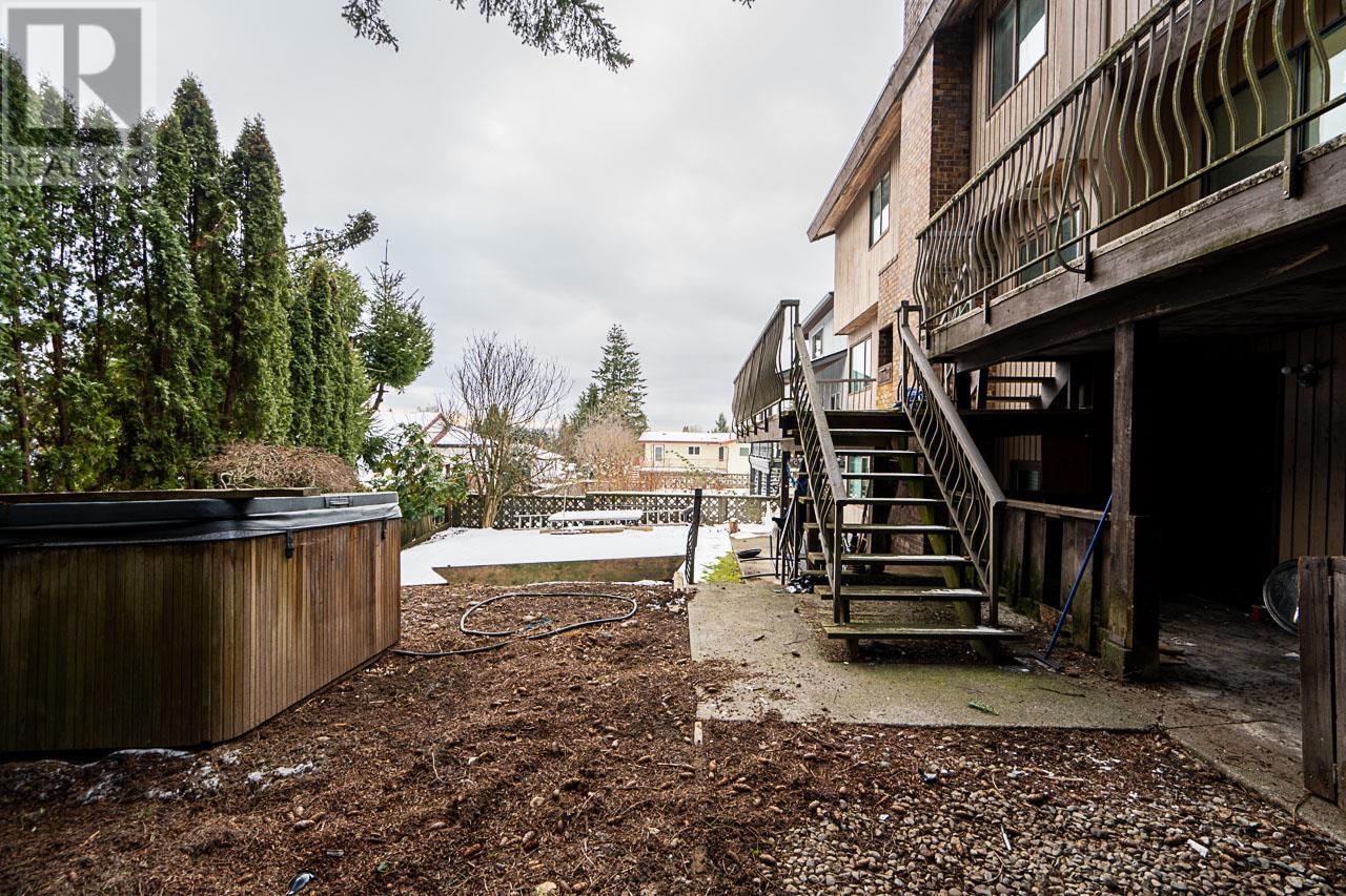 2948 Roseglen Court, Burnaby, British Columbia  V5A 3W4 - Photo 32 - R2965493