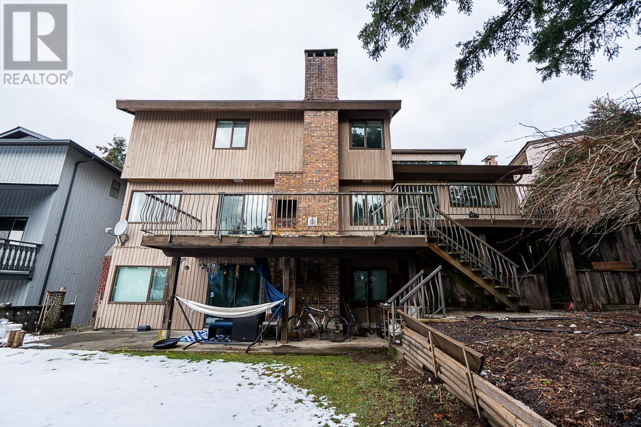 2948 Roseglen Court, Burnaby, British Columbia  V5A 3W4 - Photo 34 - R2965493