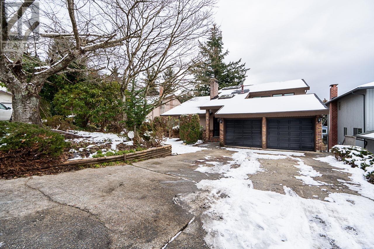2948 Roseglen Court, Burnaby, British Columbia  V5A 3W4 - Photo 38 - R2965493