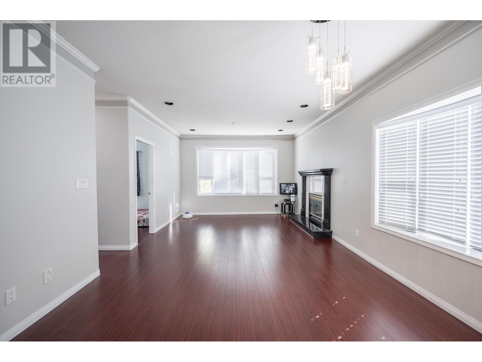 Listing Picture 12 of 25 : 6499 ST. CATHERINES STREET, Vancouver / 溫哥華 - 魯藝地產 Yvonne Lu Group - MLS Medallion Club Member